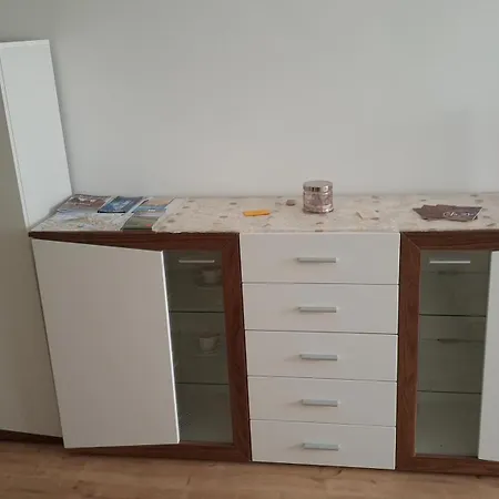 Salotto Di Lazia شقة باد شيلاباك