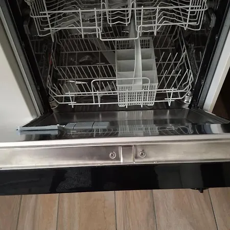 Salotto Di Lazia باد شيلاباك